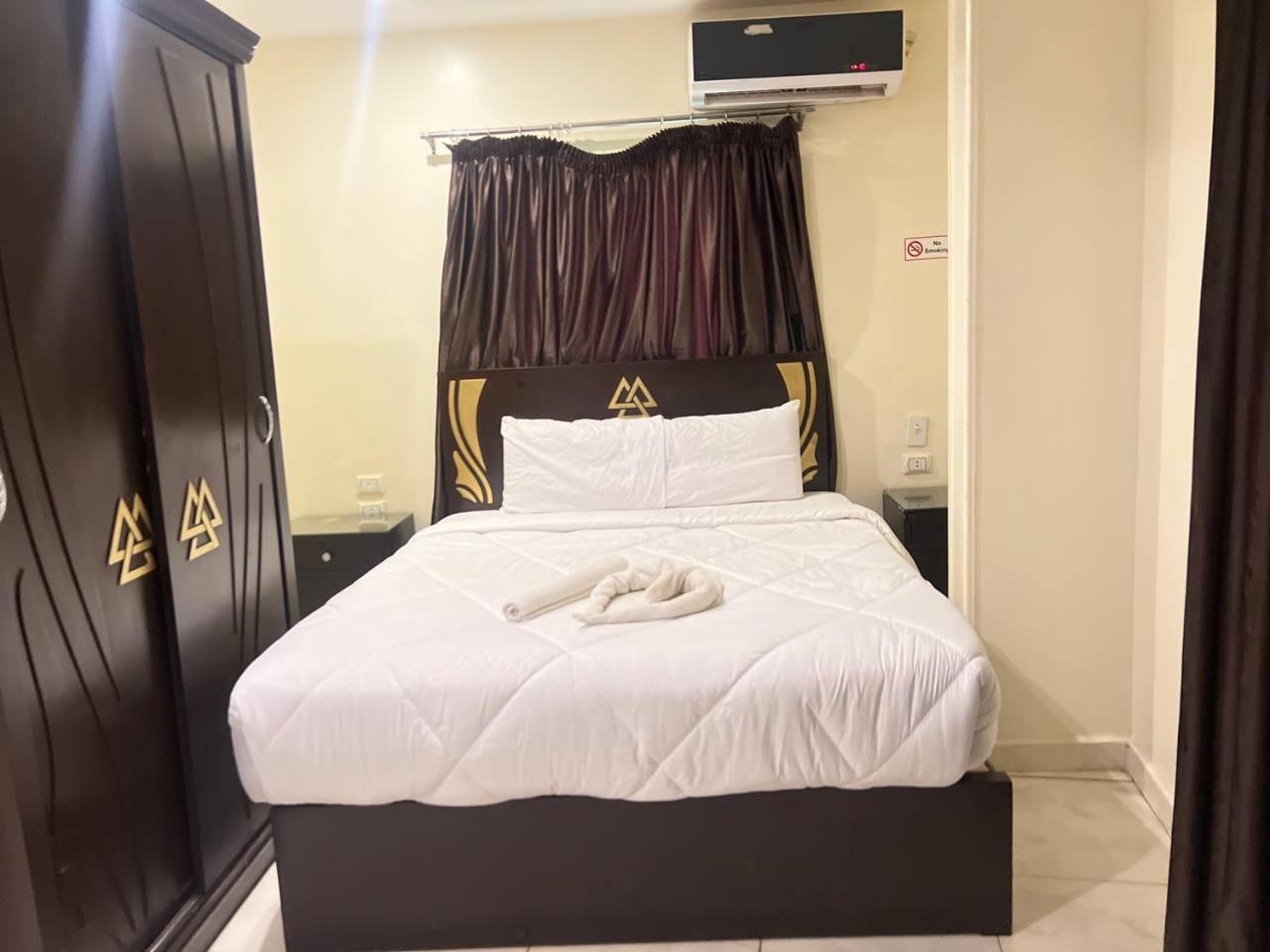 City Pyramids Inn Kafrat al Jabal Bagian luar foto