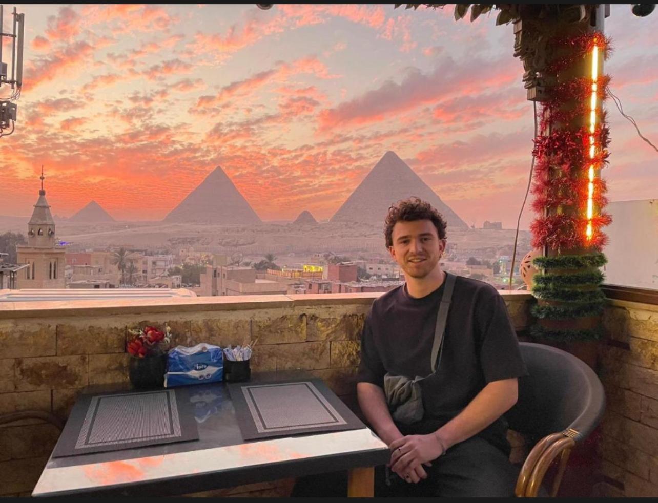 City Pyramids Inn Kafrat al Jabal Bagian luar foto